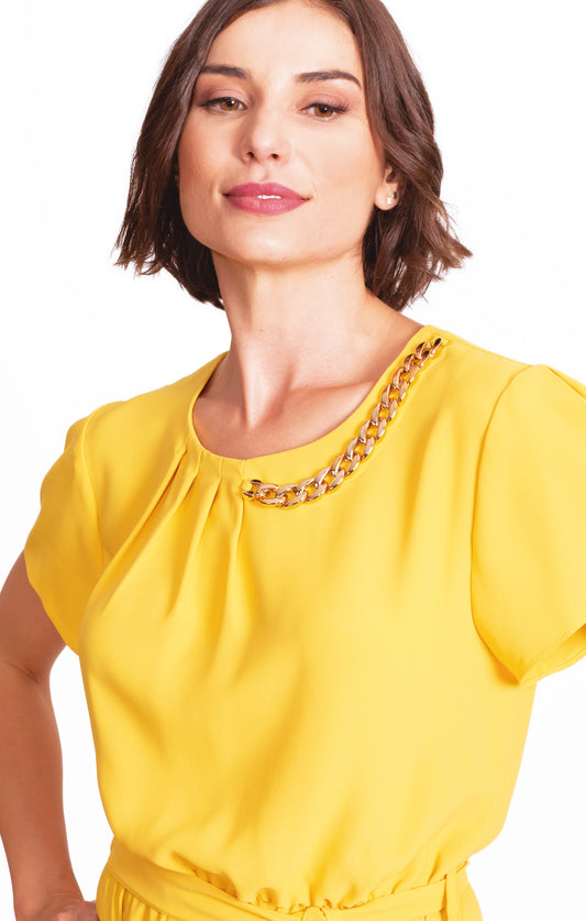 Vestido corto amarillo