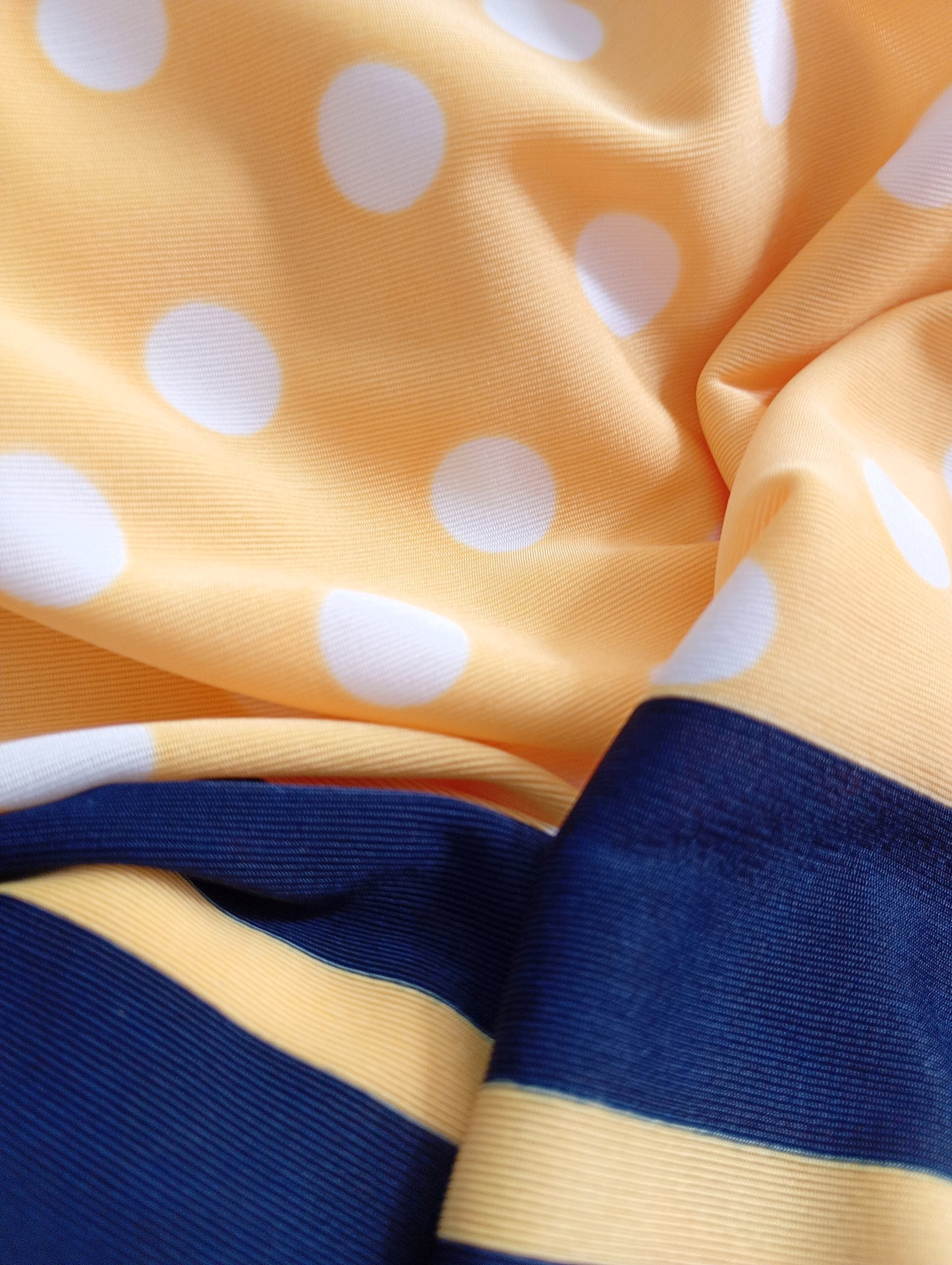 Vestido Amarillo Estampado Puntos