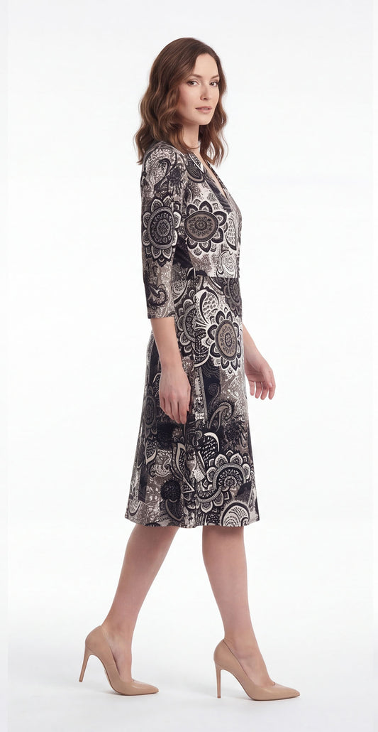 Vestido de licra estampado Negro envolvente / OUTLET