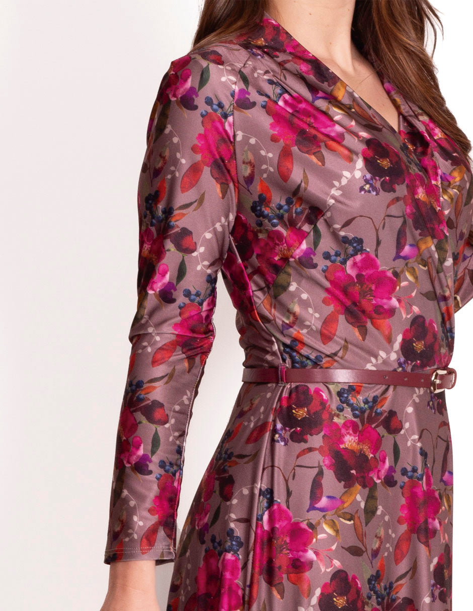 Vestido de licra Floral talle cruzado