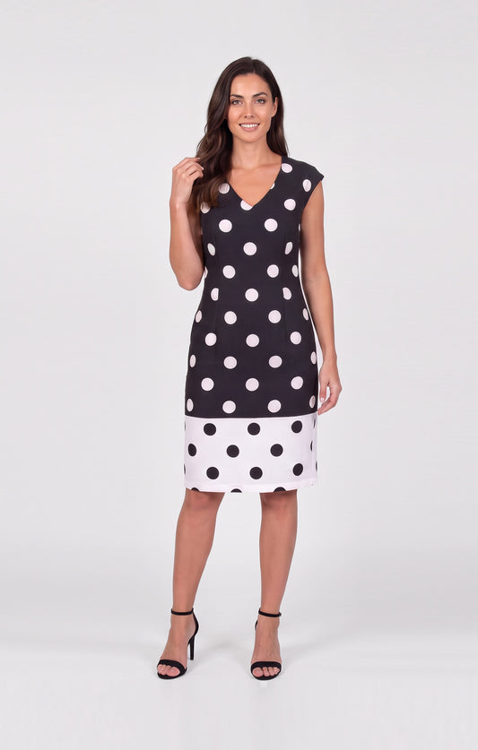 Vestido en contraste Lunares Blanco y negro