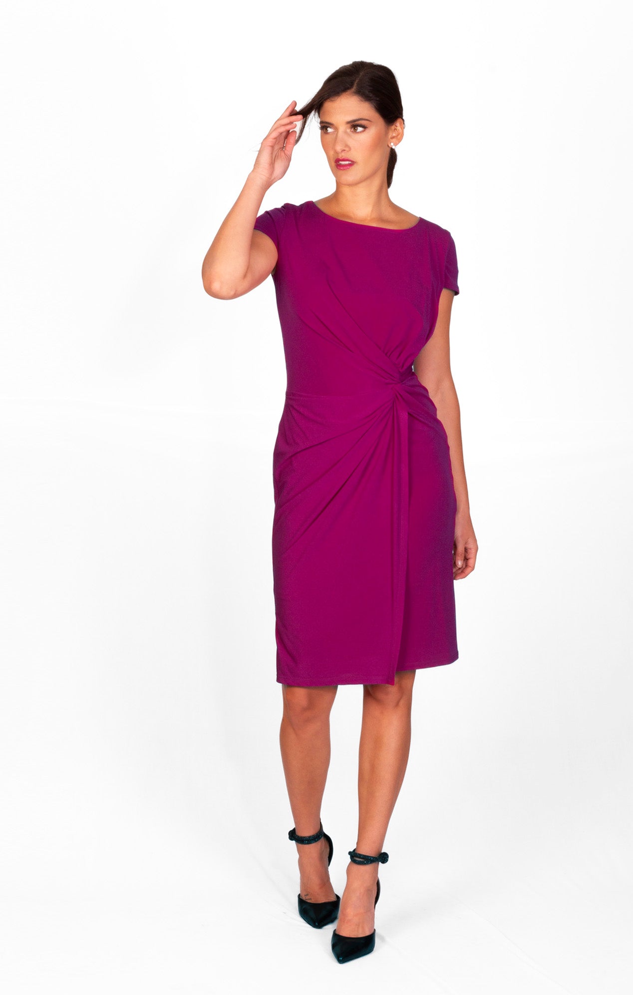 Vestido fucsia Corto con Nudo en cintura