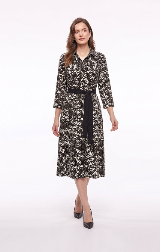 Vestido camisero estampado en contraste
