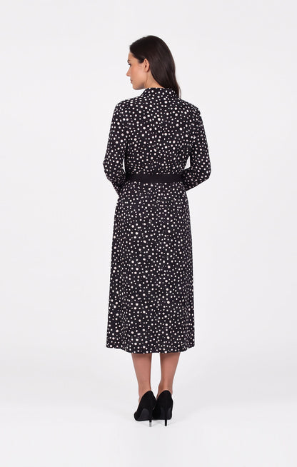 Vestido camisero estampado en lunares