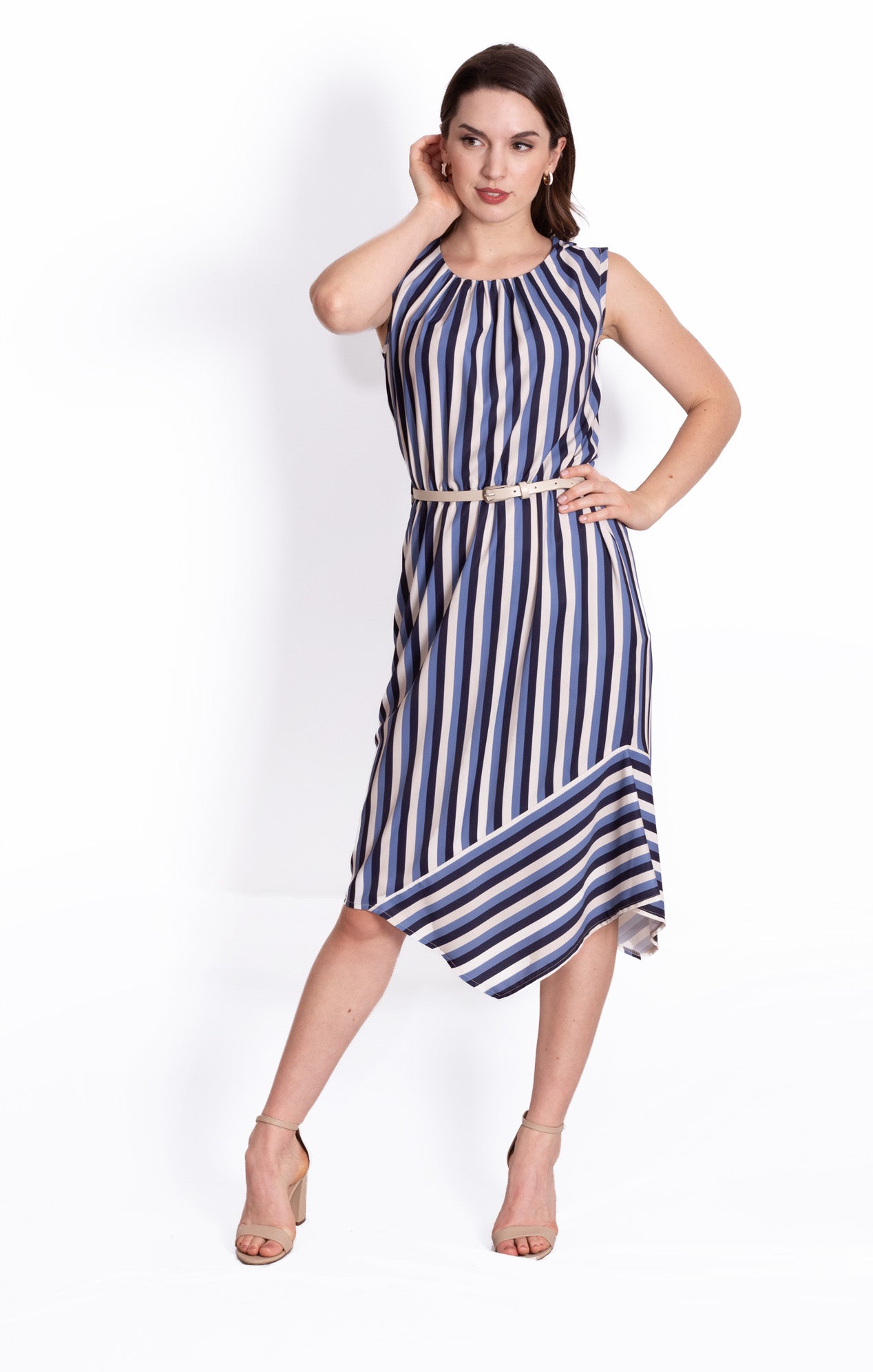 Vestido estampado Azul con falda tableada (Copia)