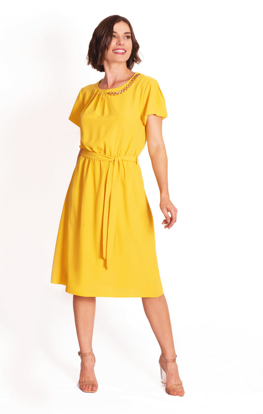 Vestido corto amarillo
