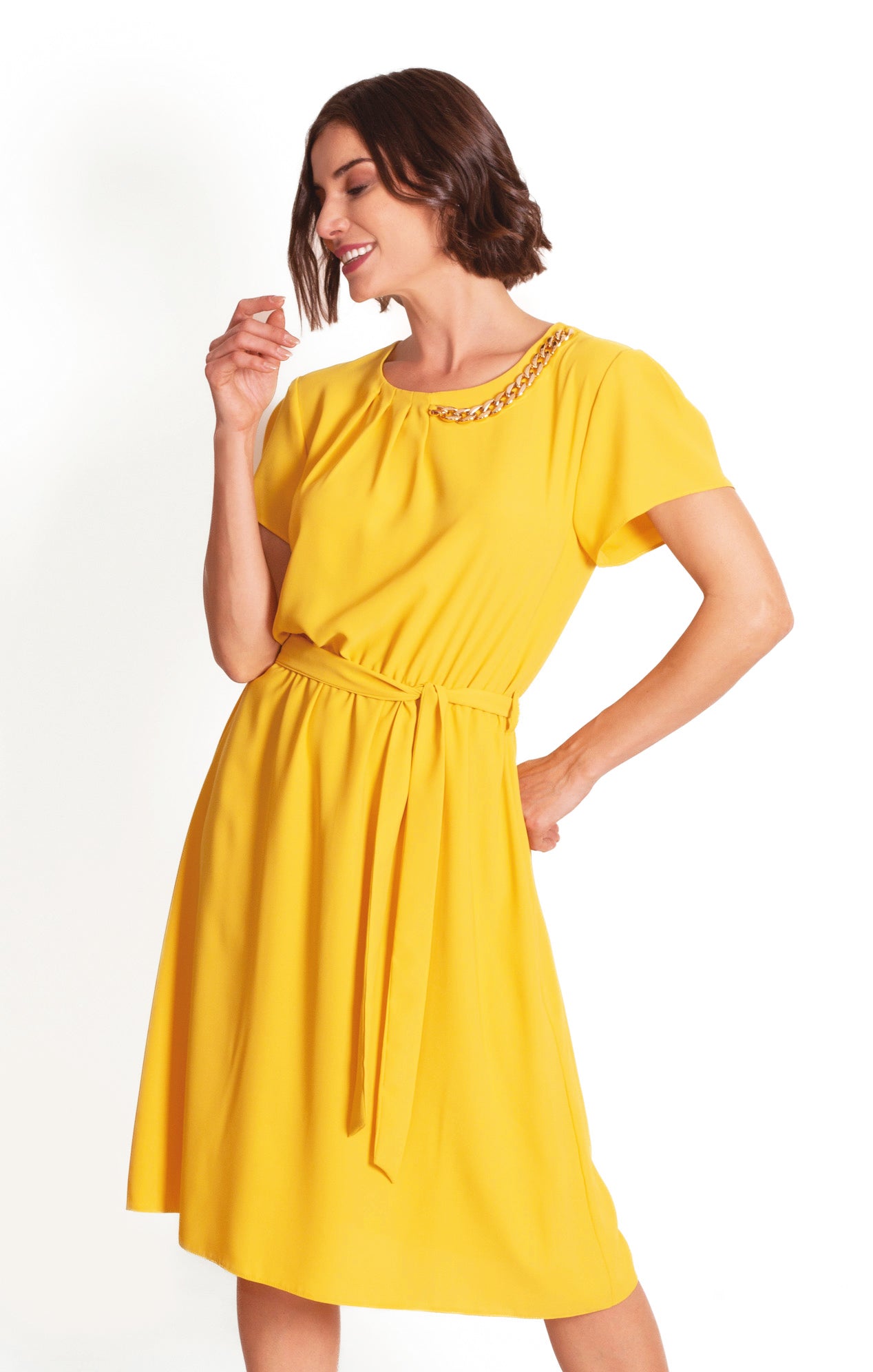 Vestido corto amarillo