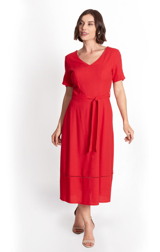 Vestido Rojo de Lino con detalles calados