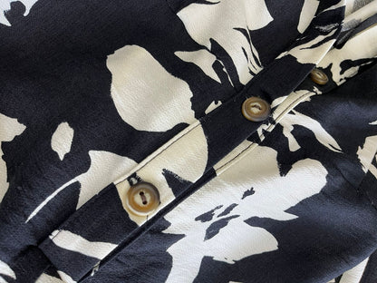 Jumpsuit estampado floral de tirantes negro