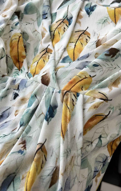 Vestido estampado hojas