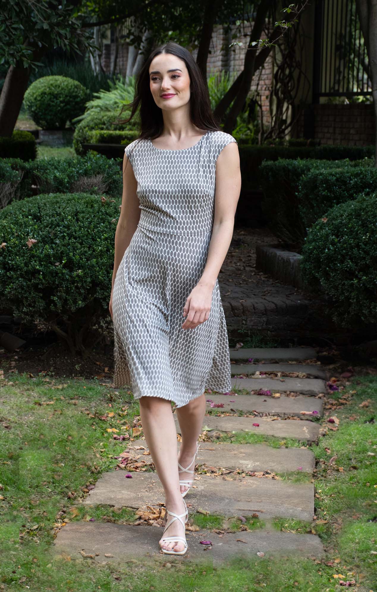 Vestido Estampado Beige con amarre