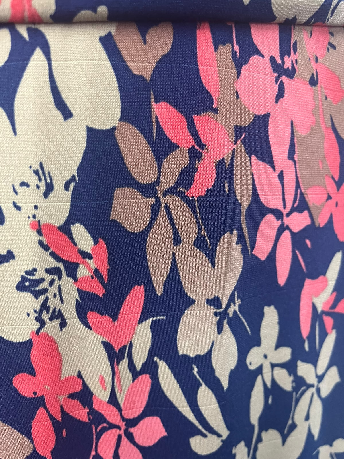Vestido de licra estampado Marino envolvente / OUTLET