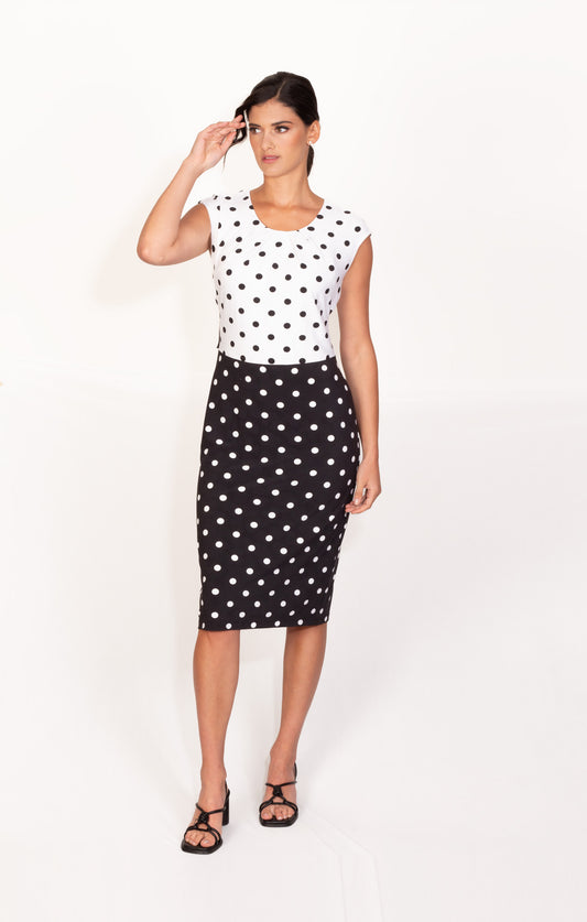 Vestido de licra Corto lunares en contraste, Blanco y Negro