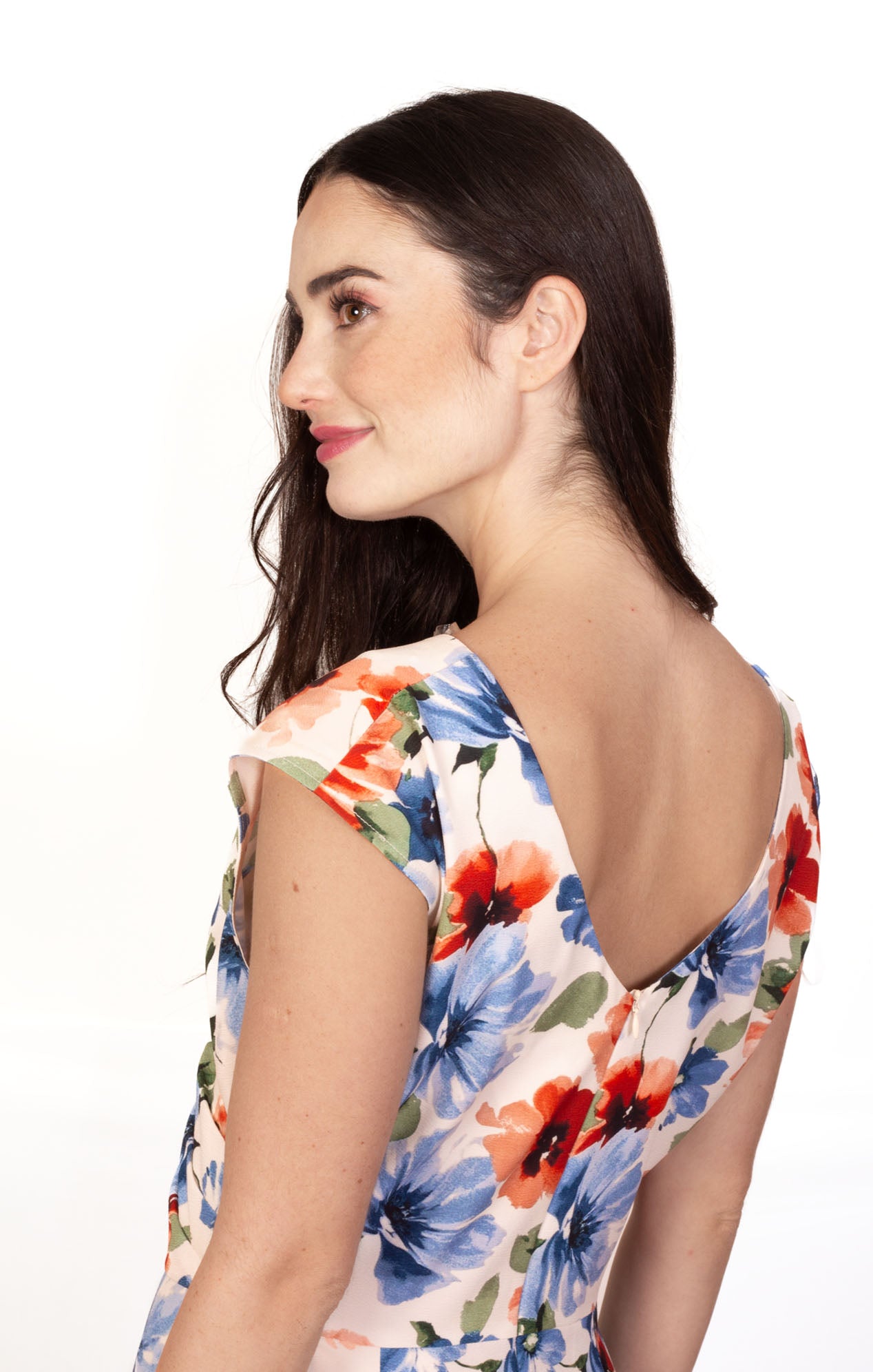 Vestido floral multicolor talle cruzado